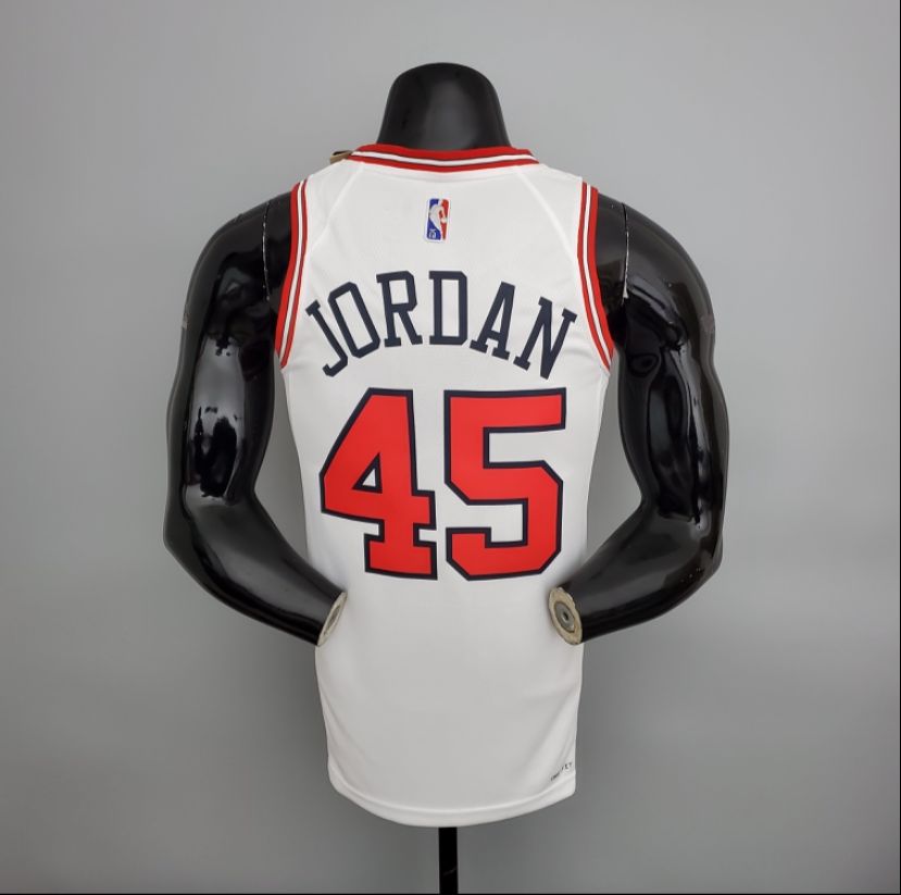 CHICAGO BULLS 75 ANOS JORDAN 45