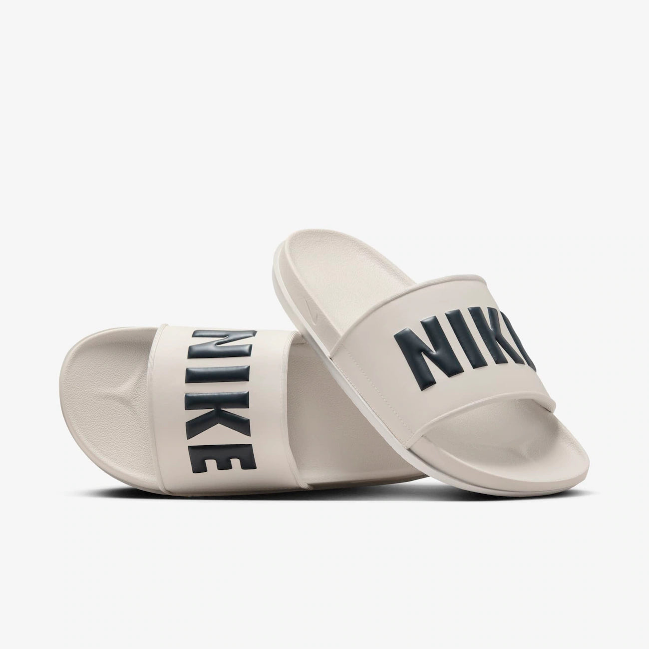 CHINELO NIKE OFFCOURT