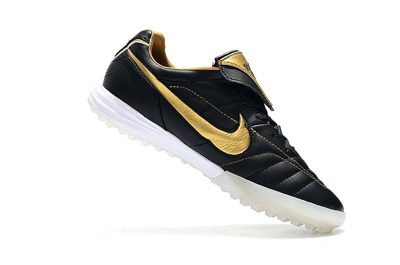 NIKE TIEMPO LEGEND 7 R10