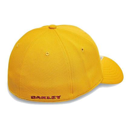 BONÉ OAKLEY TINCAN ABA CURVA