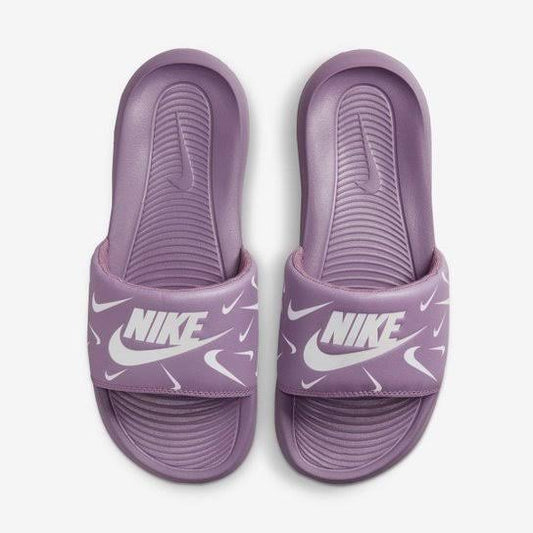 CHINELO NIKE VICTORI ONE ROXO