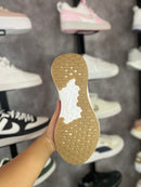 NIKE REVOLUTION 7