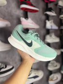 NIKE RUN SWIFT 3