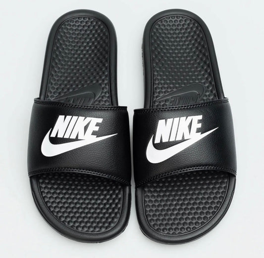 CHINELO NIKE BENASSI JDI SLIDE PRETO