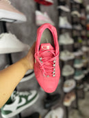 NIKE SHOX JÚNIOR - ROSA