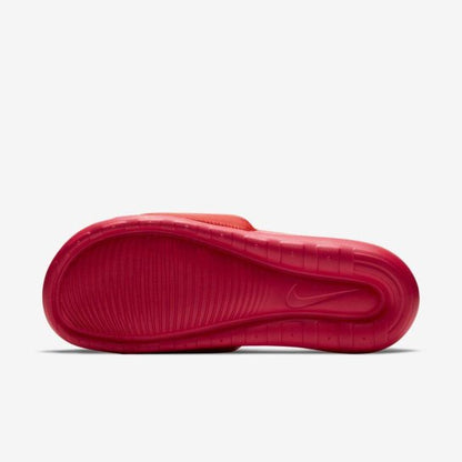 NIKE VICTORI ONE - VERMELHO