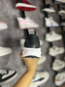 NIKE REVOLUCTION 8