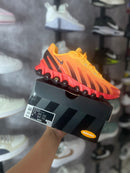 NIKE AIR MAX DN8 - LARANJA