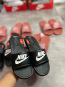 NIKE VICTORI ONE