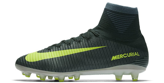 NIKE MERCURIAL SUPERFLY V CR7 - INFANTIL