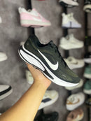 TÊNIS NIKE JOURNEY RUN