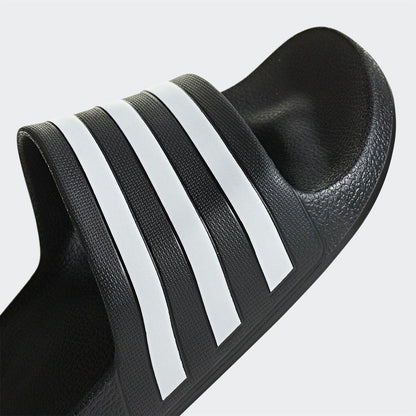CHINELO ADIDAS ADILETTE AQUA - PRETO/BRANCO