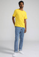 CAMISETA LACOSTE LIVE CROCO DE FERRO - AMARELA